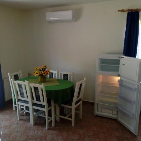 Relax Apartment House Залакарос Екстериор снимка