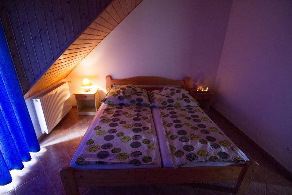 Relax Apartment House Залакарос Стая снимка