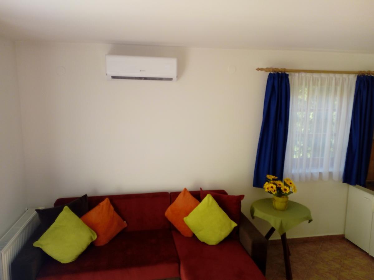 Relax Apartment House Залакарос Екстериор снимка